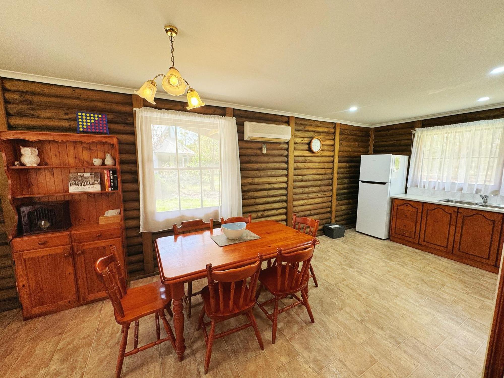 Halls Gap Log Cabins Екстериор снимка